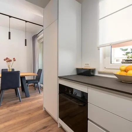 Apartment Maslina *